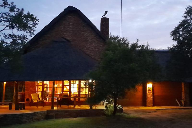 3 Bedroom Property for Sale in Vaalkop Dam North West